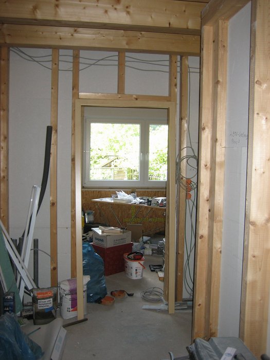 Blick vom Treppenhaus, Flur geht nach rechts